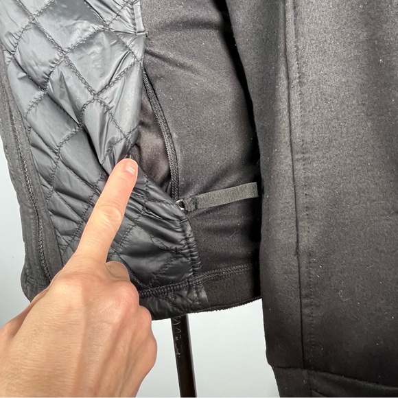 Athleta Black Jacket Quilted Hoodie Zip Front Running Soft Shell Thumb Holes - Picture 8 of 12